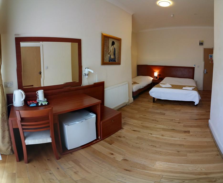 Corner House Hotel ロンドン 部屋 写真